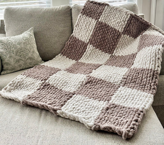 Cozy Corner artisan chunky knit blanket with thick woven design