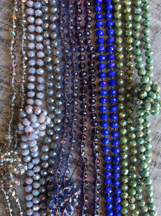Green and blue plastic bead rope necklace