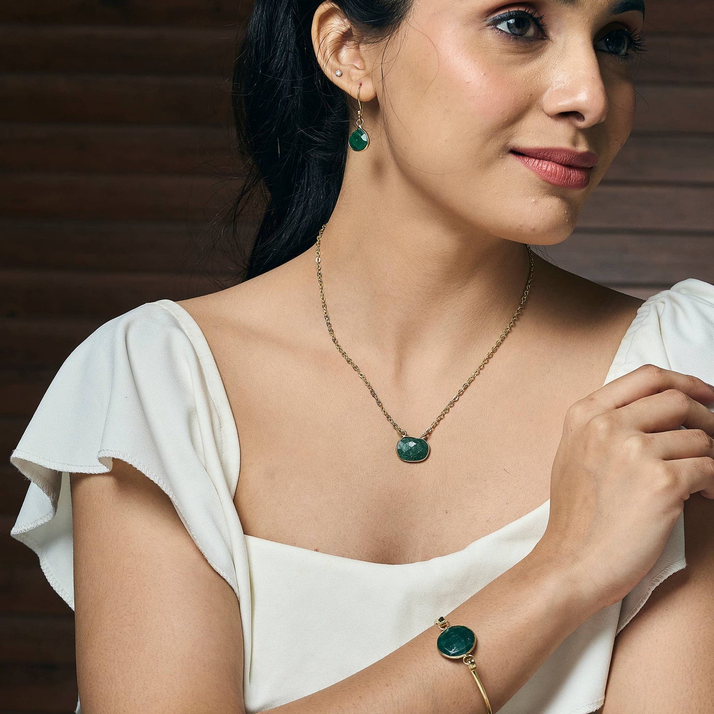 Anju Jewelry - Gold Plated Necklace with Semi-Precious Stone - Mica Green