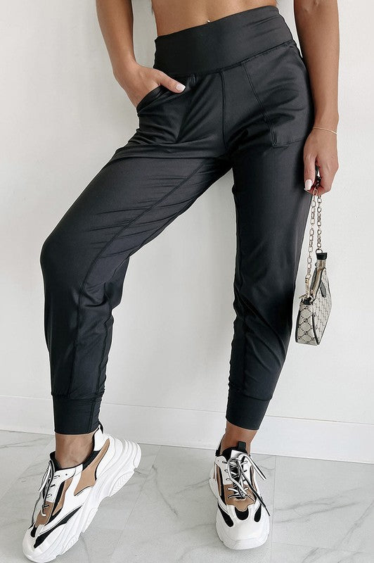 Exposed seam high waist joggers with relaxed fit