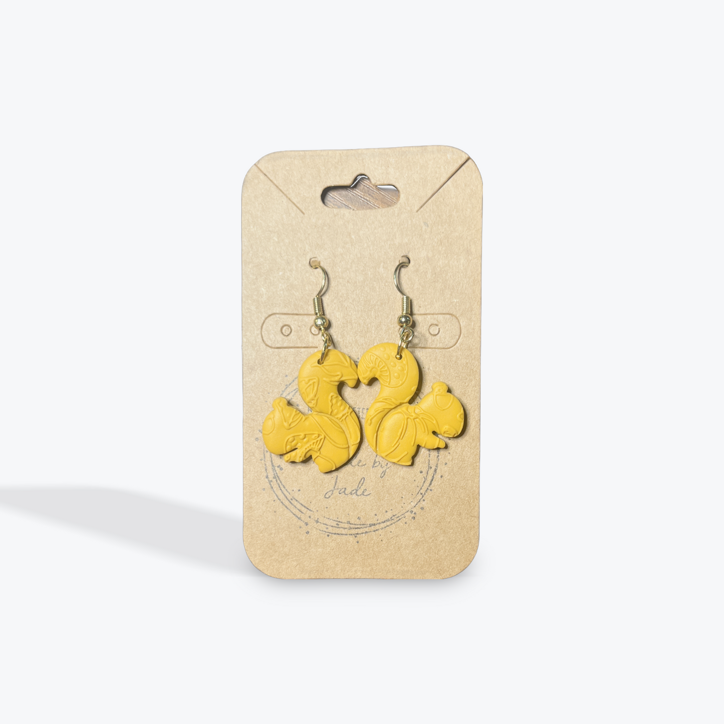 Lightweight seasonal earrings for casual autumn outfits
