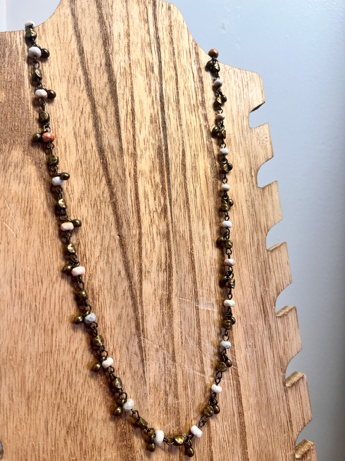 Artisan jewelry necklace with beads and lightweight style